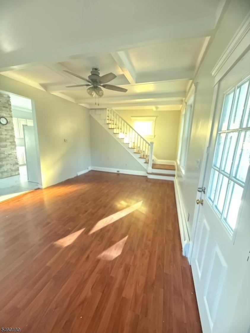 21 Harmon Pl
