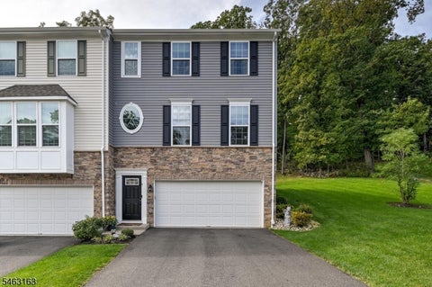Photo for 4 Woodland Way