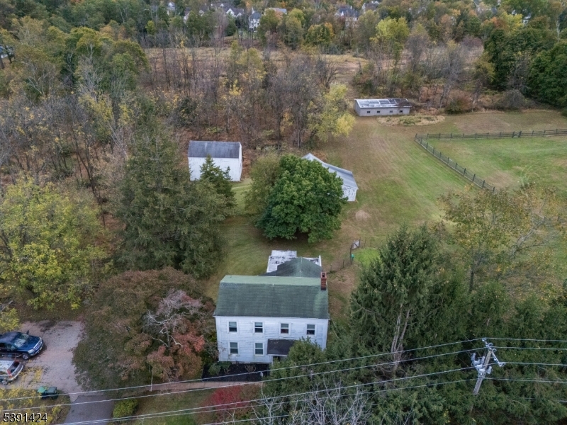33 Sergeantsville Rd