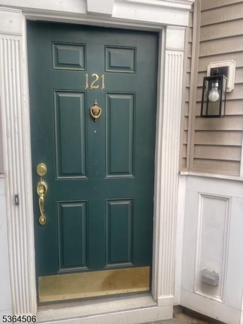 121 Donato Cir Scotch Plains Twp. NJ 07076