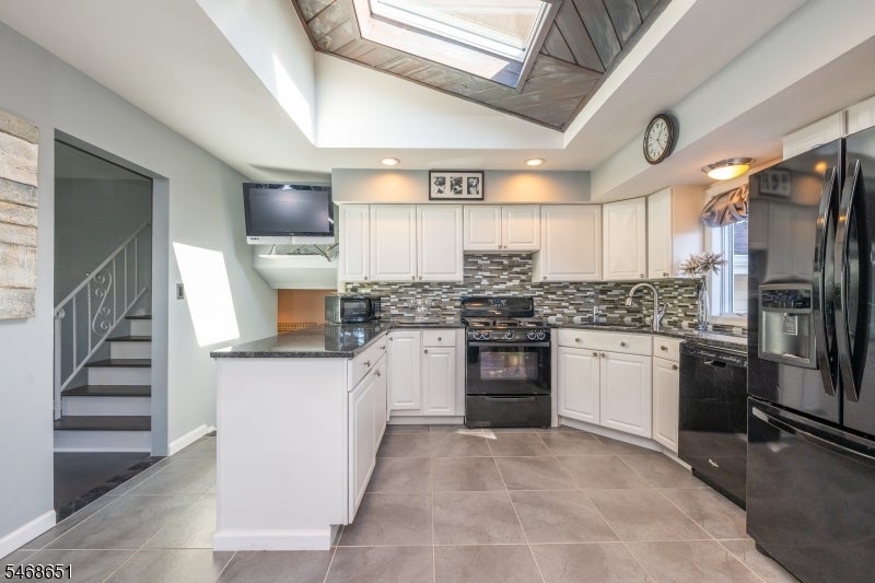 4 Fairmount Rd