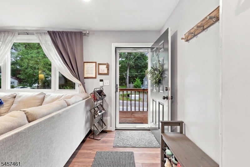 544 Brooklyn Mountain Rd