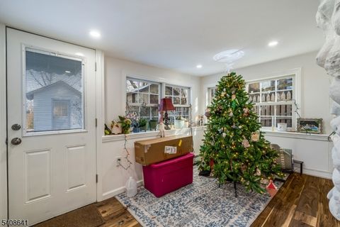 20 Alpine Rd Montville Twp. NJ 07082