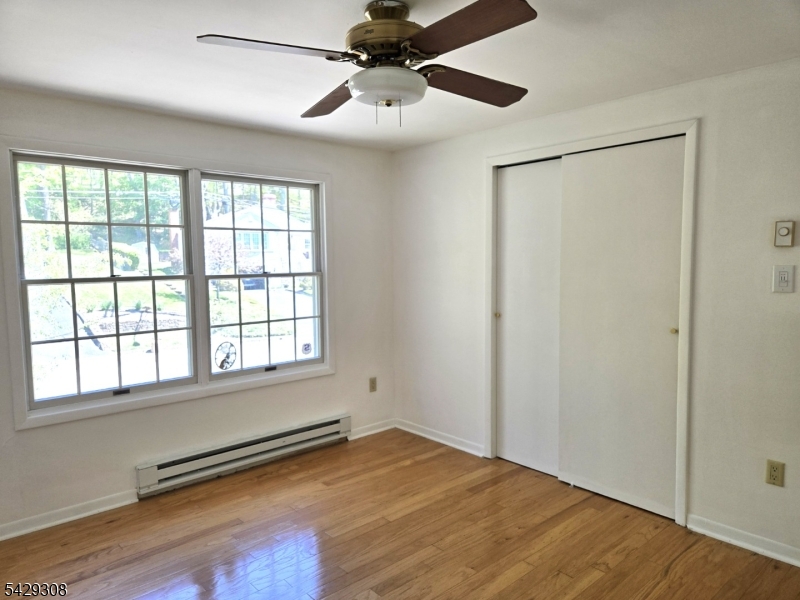 44 Linwood Ave