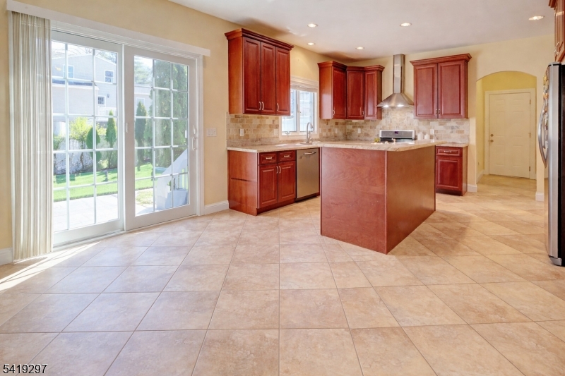 24 Pine Brook Rd