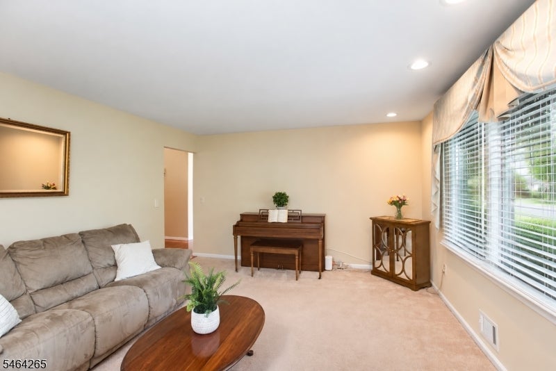 66 Perrine Pike