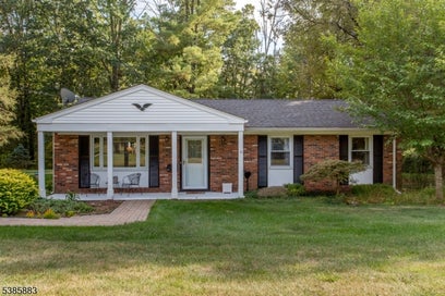 5 Deer Path Holland Twp. NJ 08848