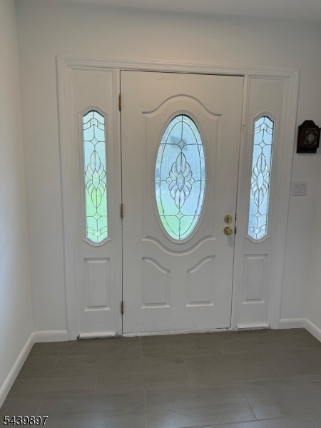 22 Karen Rd
