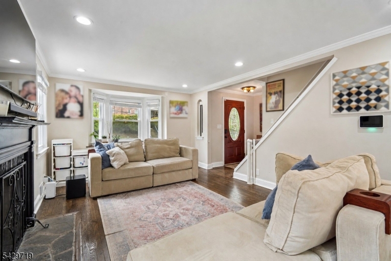 36 Espy Rd