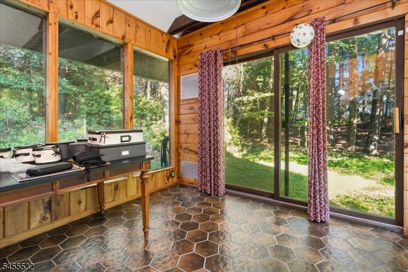 347 Rolling Ridge Rd