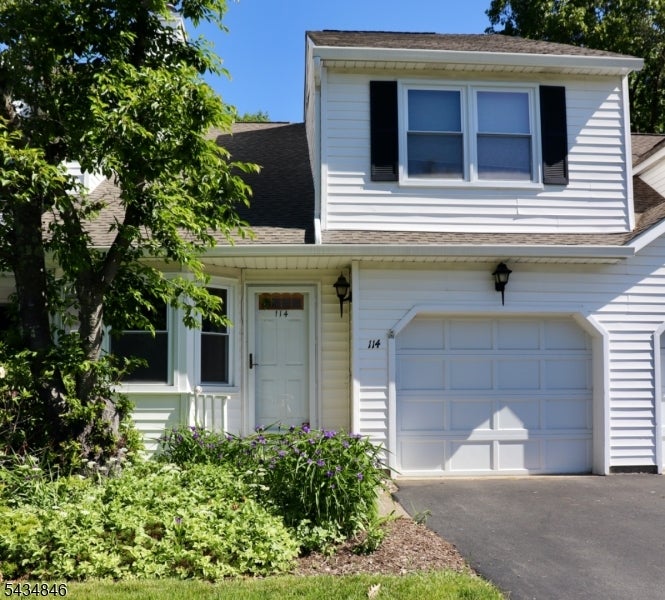 114 Wagon Wheel Rd