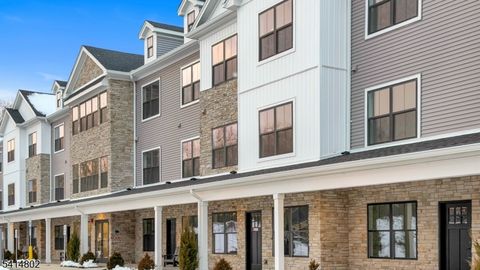 308 Encampment Court 308 Montville Twp. NJ 07082