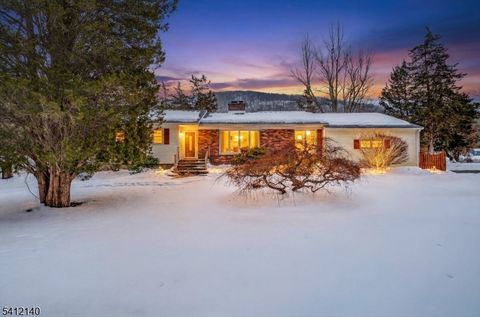 38 Butternut Dr Vernon Twp. NJ 07462