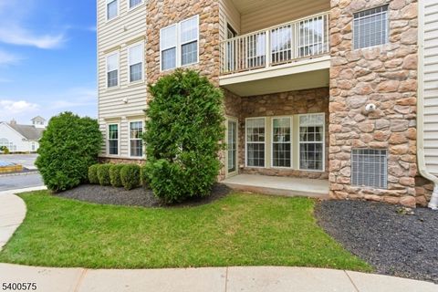 2 Waterman Ln 203 Hillsborough Twp. NJ 08844