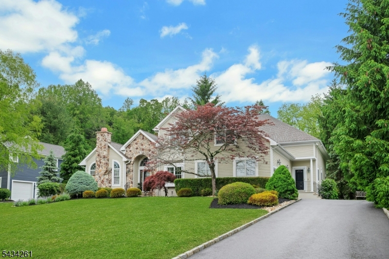5 Coe Farm Rd