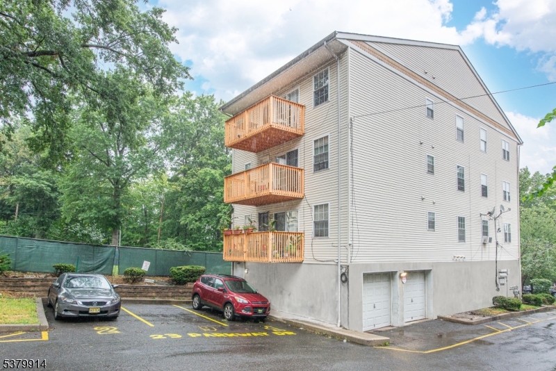23 Parkway Dr