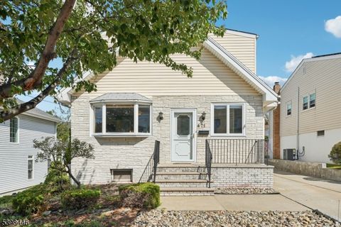 471 Harding Ave Lyndhurst Twp. NJ 07071