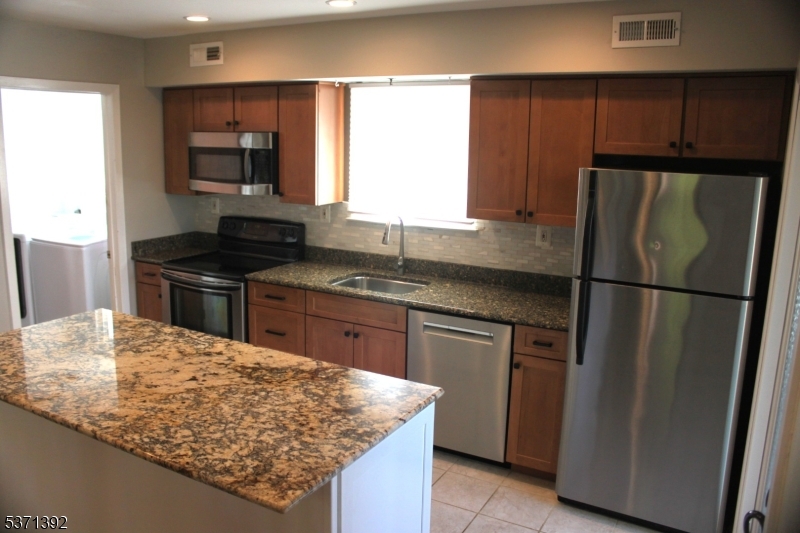 118 Bluebird Dr 1A