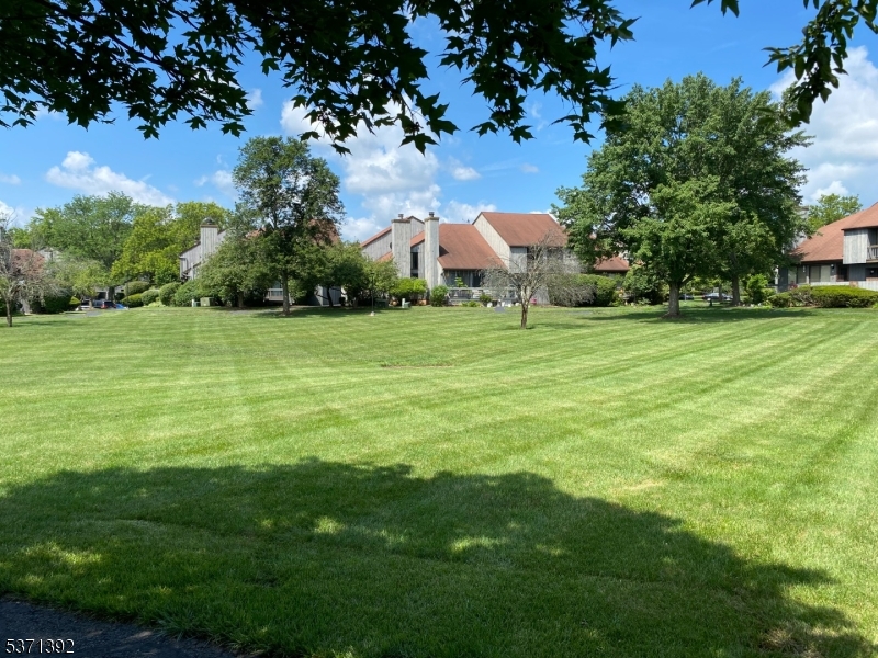 118 Bluebird Dr 1A