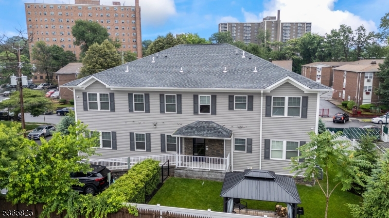 55 Watchung Ave