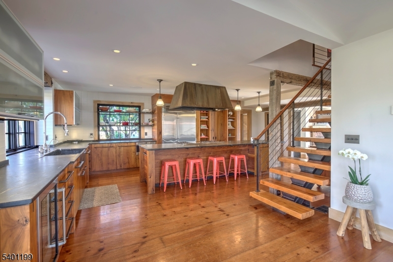 266 Province Line Road