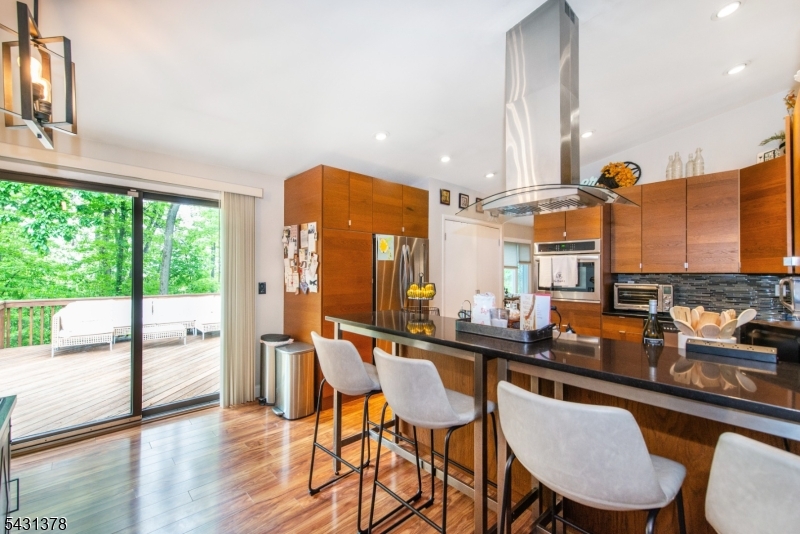 32 Foremost Mountain Rd