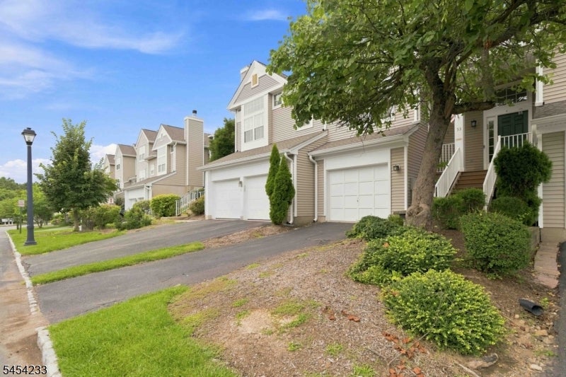 53 Woodmont Dr 53