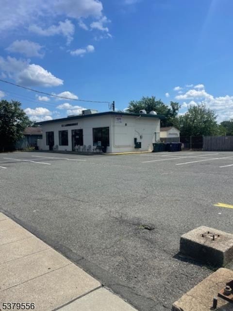 447 Smith St Perth Amboy City NJ 08861