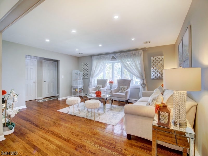 316 Concord St