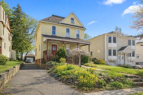 31 Park Ave Dumont Boro NJ 07628