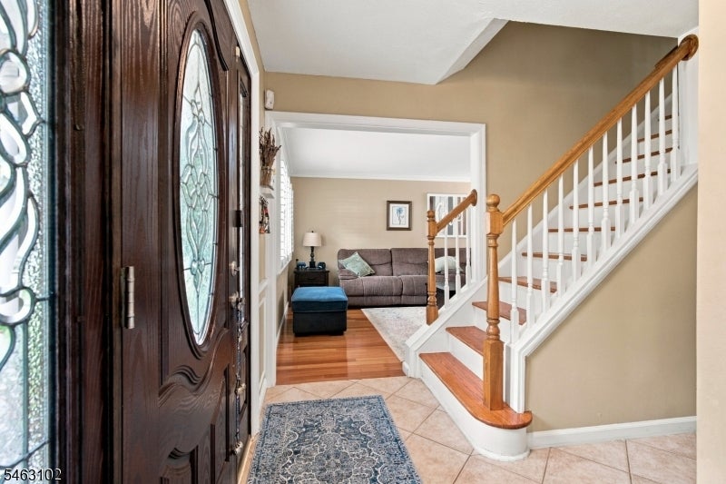 42 Circle Dr