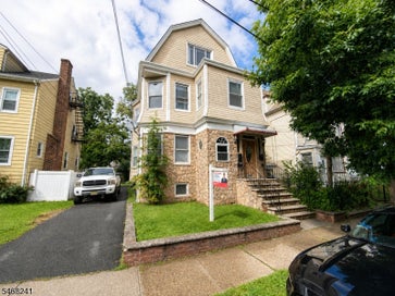 66 Tiffany Pl Irvington Twp. NJ 07111
