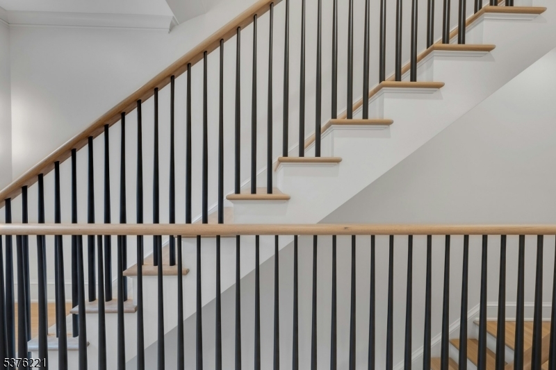 82-84 Watchung Avenue