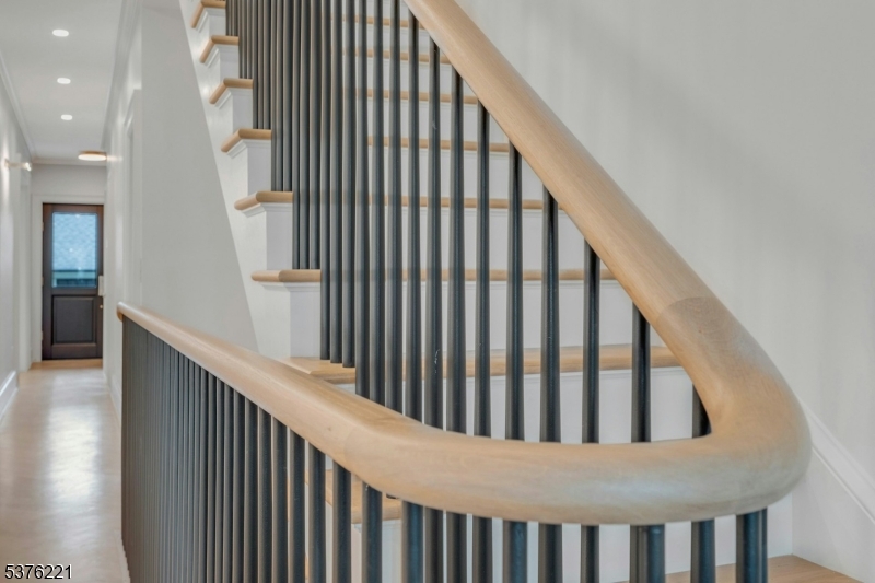 82-84 Watchung Avenue