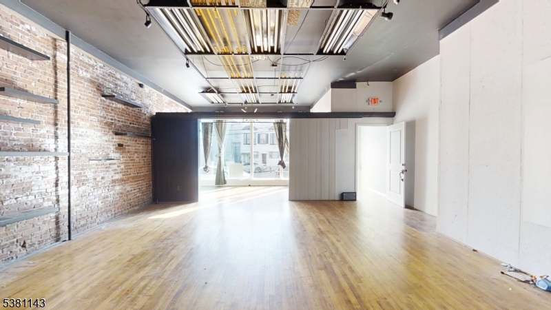155 Midland Ave 1C