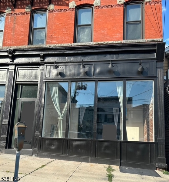 155 Midland Ave 1C