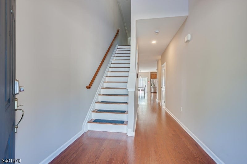 15 Bahr Cir