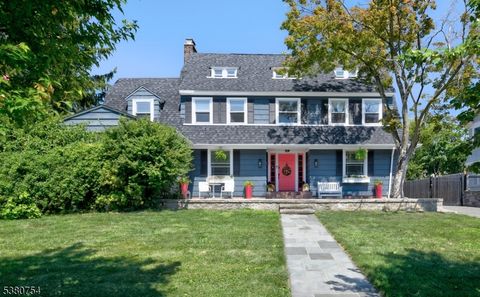 21 Melrose Place Montclair Twp. NJ 07042