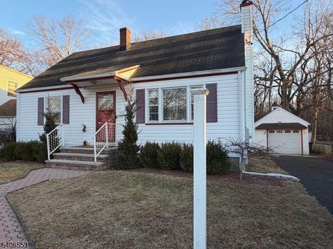 202 Glenside Pl North Plainfield Boro NJ 07060