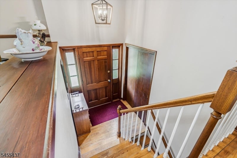 10 Longbridge Rd