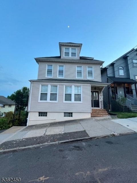 160 Silver Ave 2 Hillside Twp. NJ 07205