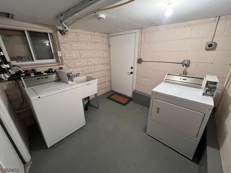 160 Silver Ave 2