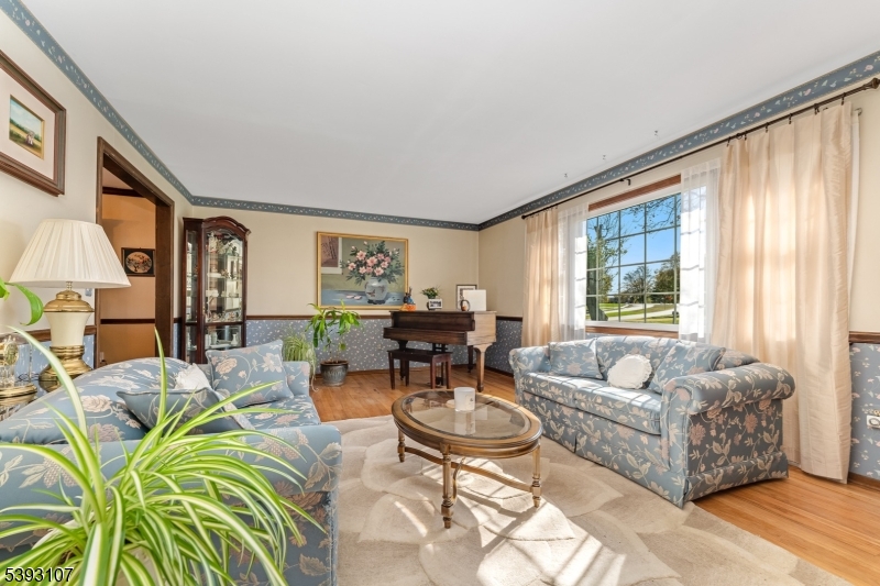 126 Carriage Hill Way