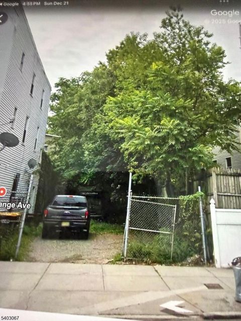 510 SO Orange Ave Newark City NJ 07103