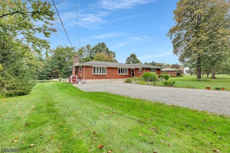 434 Drakestown Rd
