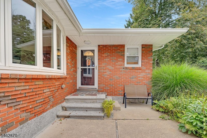434 Drakestown Rd