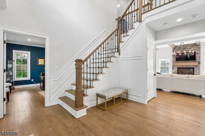 27 Wardle Ave