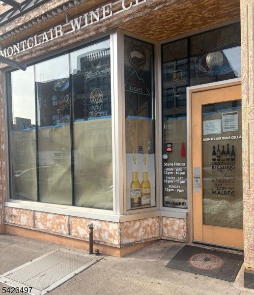 440 Bloomfield Ave