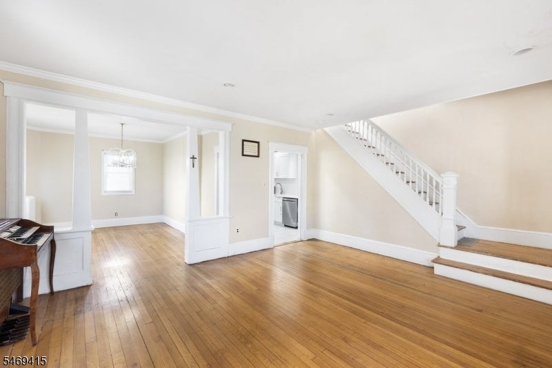109 Allen St