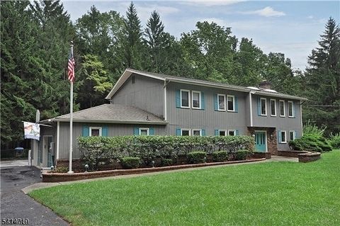 181 Center Grove Rd Randolph Twp. NJ 07869